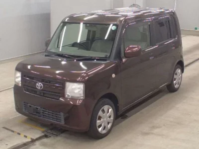 Toyota PIXIS SPACE