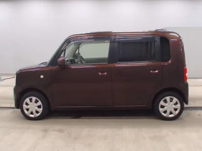 Toyota PIXIS SPACE