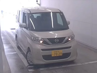 Nissan ROOX