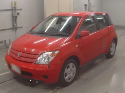 Toyota IST