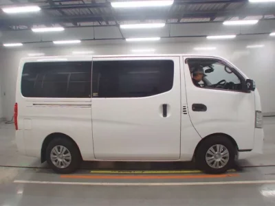 Nissan CARAVAN VAN
