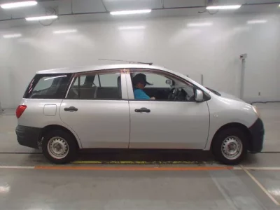 Nissan AD