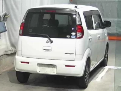 Suzuki MRWAGON