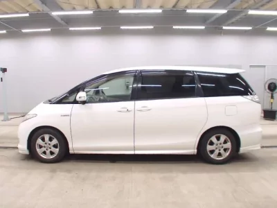Toyota ESTIMA HYBRID