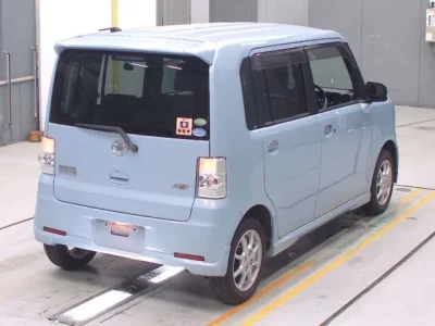 Toyota PIXIS SPACE