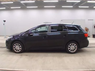 Toyota AVENSIS WAGON