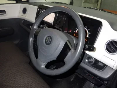 Suzuki MRWAGON