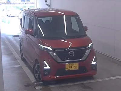 Nissan ROOX