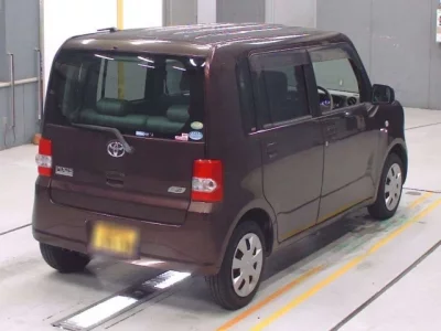 Toyota PIXIS SPACE