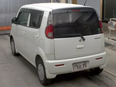 Suzuki MRWAGON