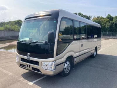 Toyota COASTER