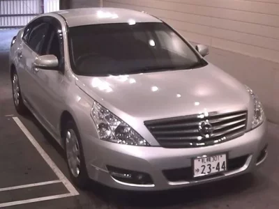 Nissan TEANA
