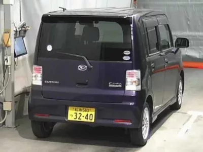 Daihatsu MOVE CONTE