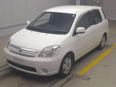 Toyota RAUM
