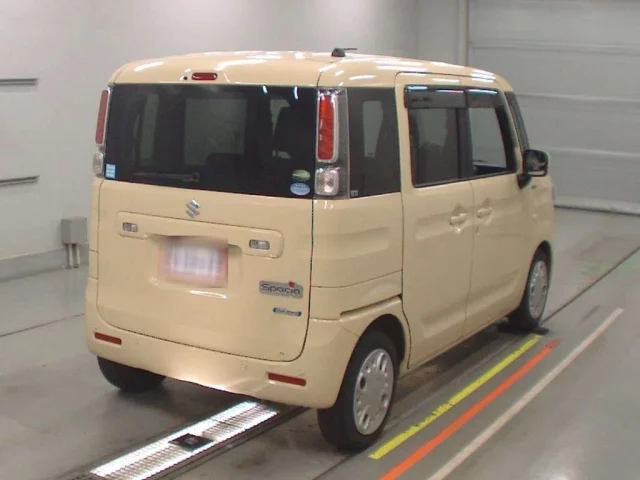 Suzuki SPACIA