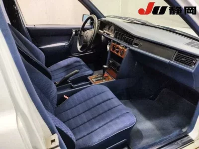 Mercedes-Benz 190 SERIES