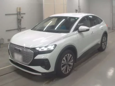 Audi Q4