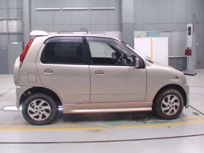 Daihatsu TERIOS KID