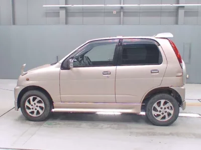 Daihatsu TERIOS KID