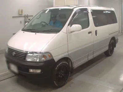 Toyota HIACE REGIUS