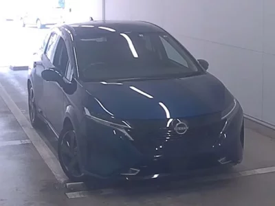 Nissan AURA