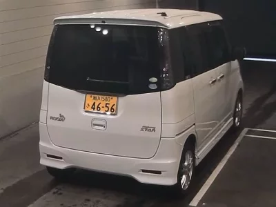 Nissan ROOX
