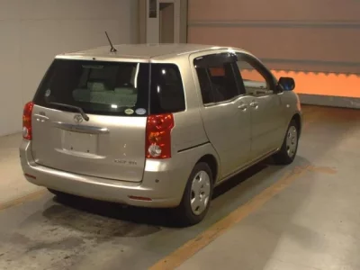 Toyota RAUM