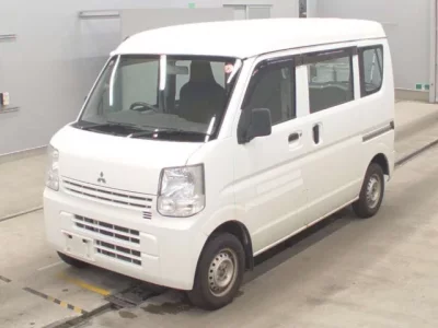 Mitsubishi MINICAB VAN
