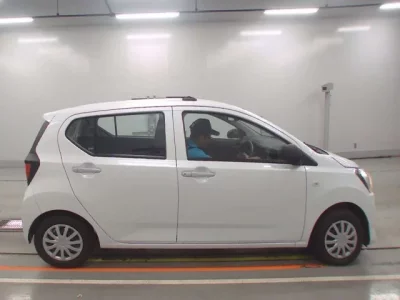 Daihatsu MIRA E S