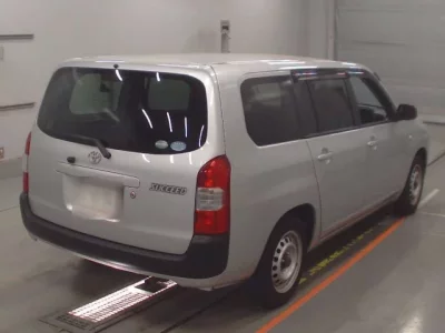 Toyota SUCCEED