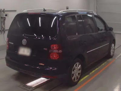 Volkswagen GOLF TOURAN