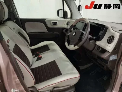 Suzuki MRWAGON