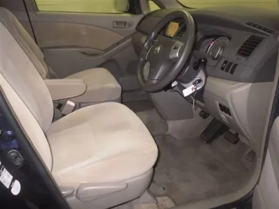 Toyota ISIS