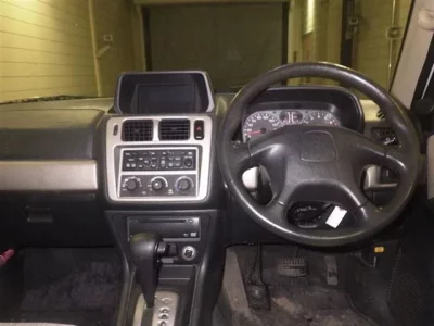 Mitsubishi PAJERO IO