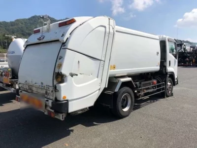 Isuzu FORWARD