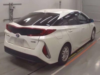 Toyota PRIUS PHV