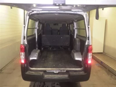 Nissan CARAVAN VAN