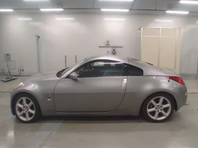 Nissan FAIRLADYZ