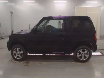 Nissan KIX