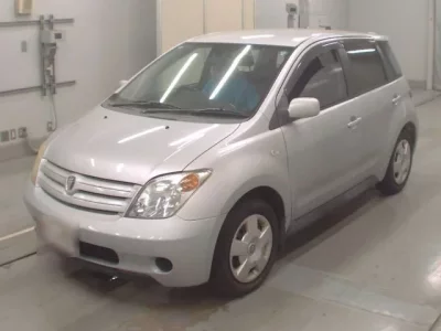 Toyota IST