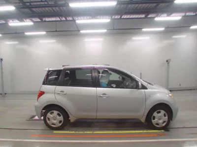 Toyota IST