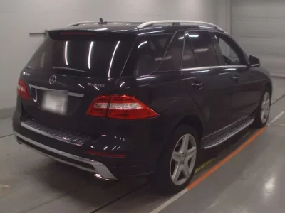 Mercedes-Benz ML CLASS