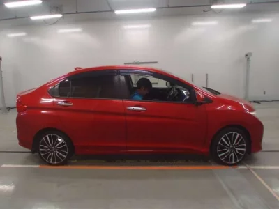 Honda GRACE
