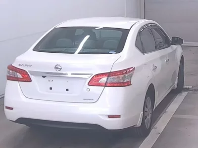 Nissan SYLPHY
