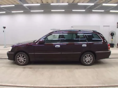 Toyota CROWN ESTATE