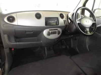 Daihatsu MOVE LATTE