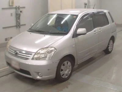 Toyota RAUM