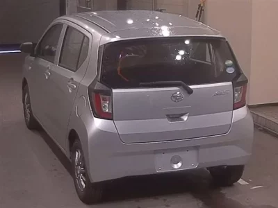 Daihatsu MIRA E S