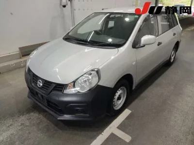 Nissan AD