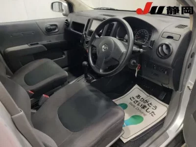 Nissan AD